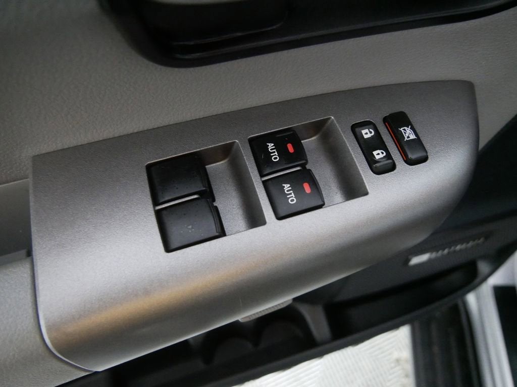 2013 Toyota Sequoia Limited 5.7L V8