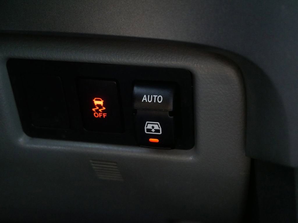 2013 Toyota Sequoia Limited 5.7L V8