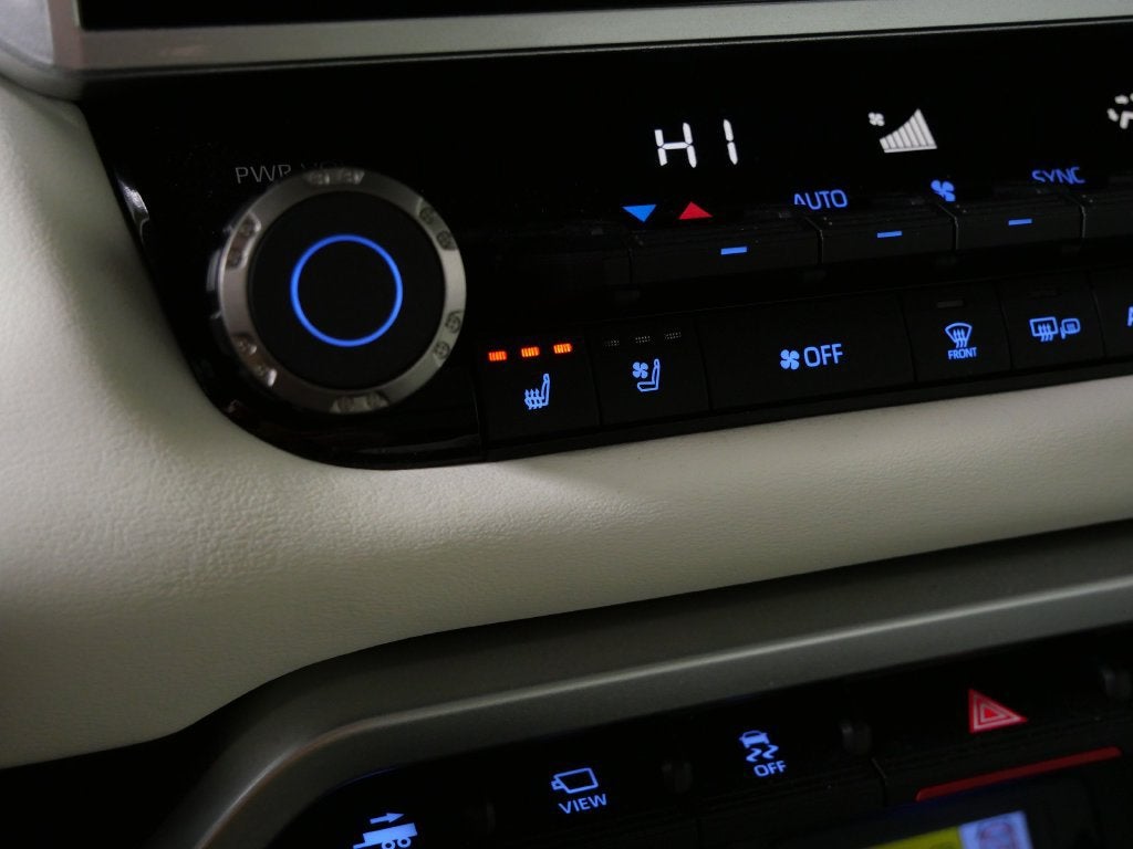 2023 Toyota Tundra 4WD Capstone Hybrid