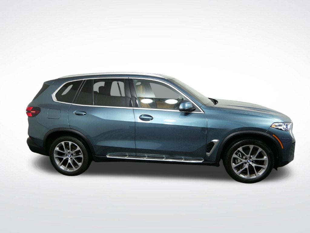 Used 2024 BMW X5 40i with VIN 5UX23EU02R9U17019 for sale in Golden Valley, Minnesota