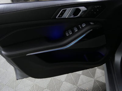 2024 BMW X7 M60i