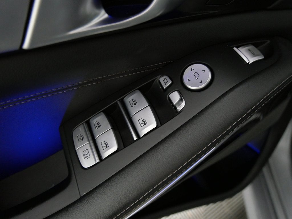2024 BMW X7 M60i