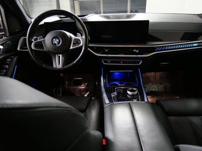 2024 BMW X7 M60i