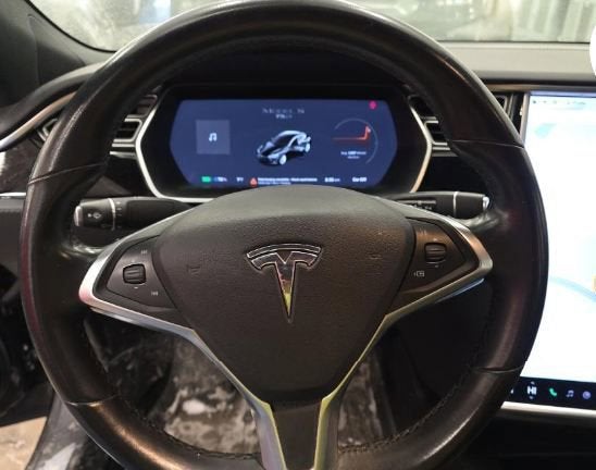2018 Tesla Model S 75D