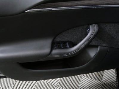 2024 Tesla Model S NA