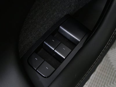 2024 Tesla Model S NA