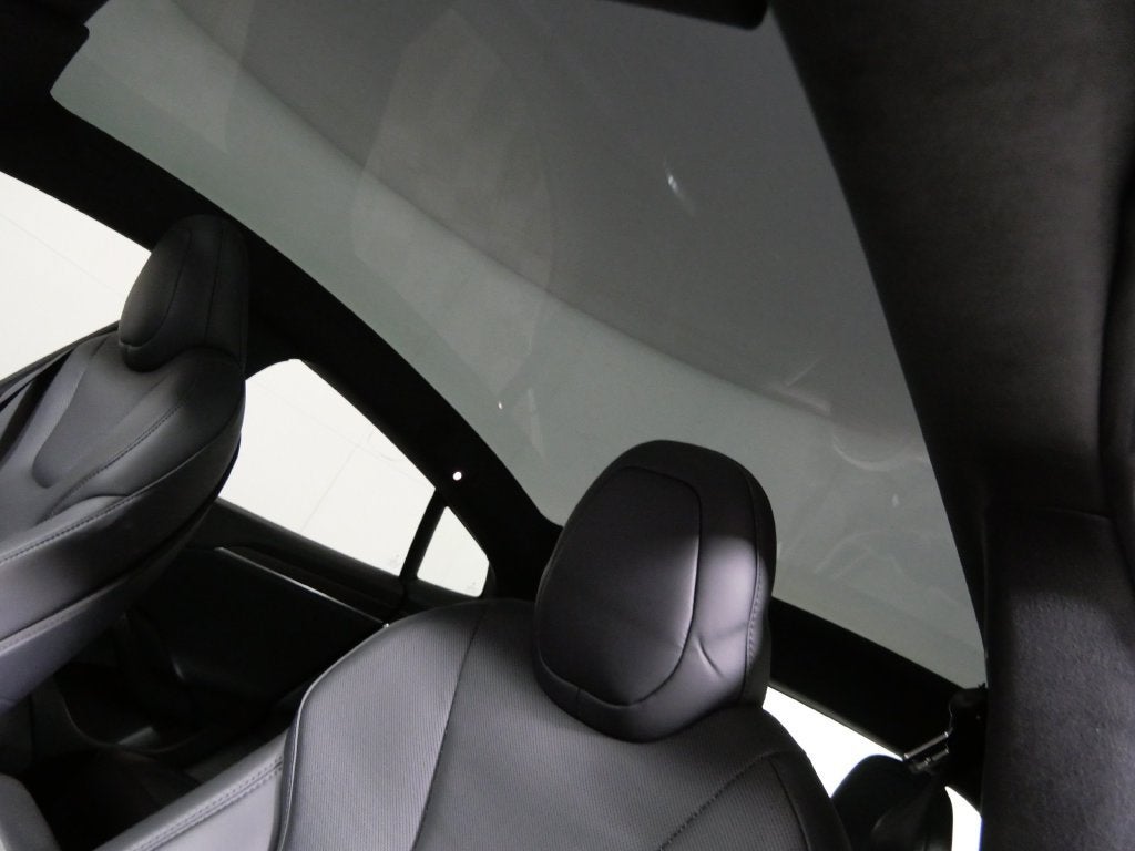 2024 Tesla Model S NA
