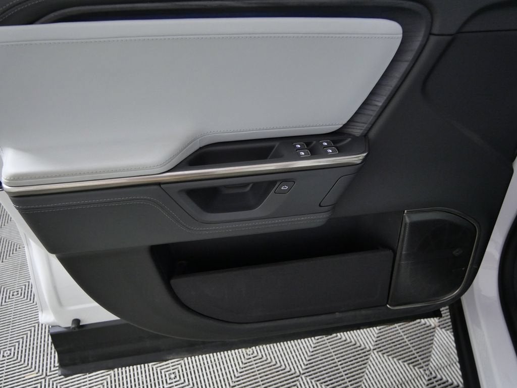 2025 RIVIAN R1T Adventure