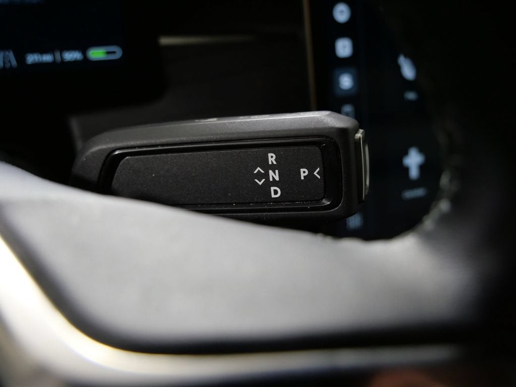 2025 RIVIAN R1T Adventure