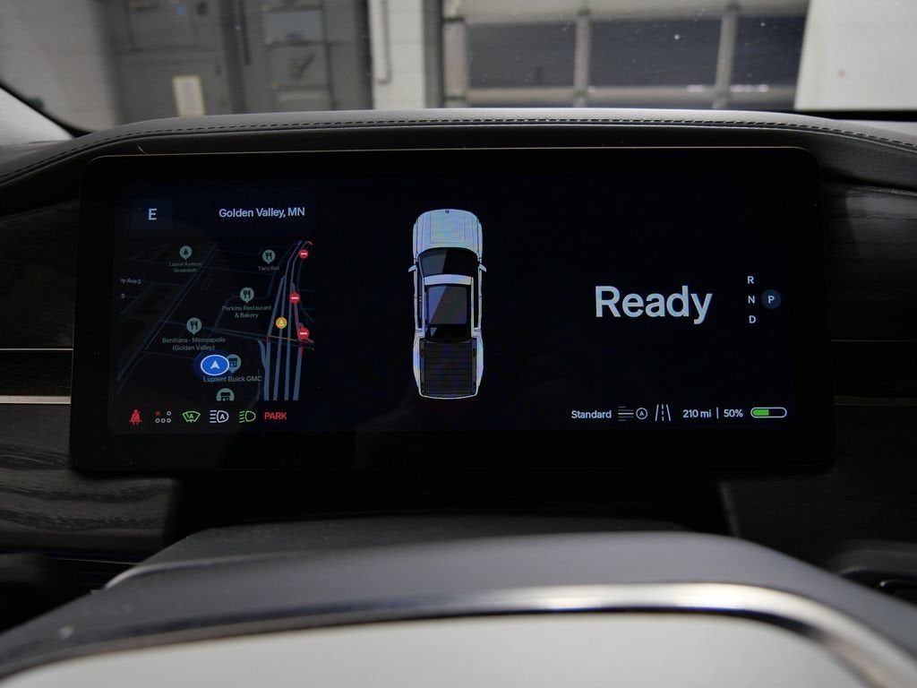 2025 RIVIAN R1T Adventure