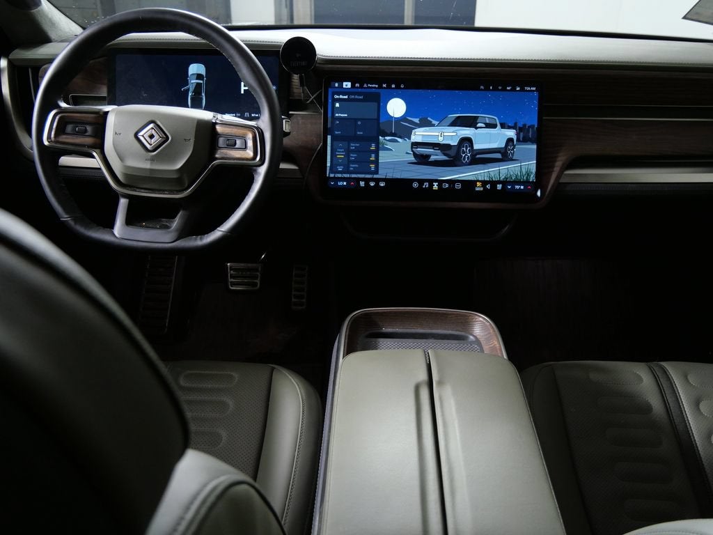 2023 Rivian R1T Adventure