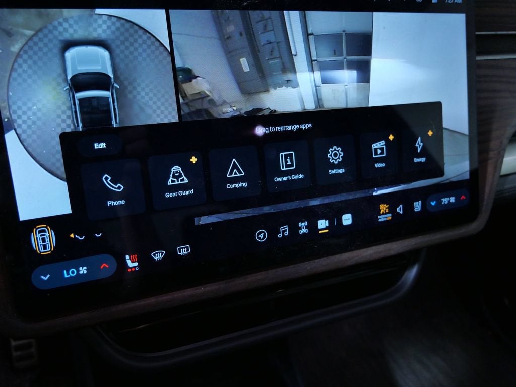 2023 Rivian R1T Adventure