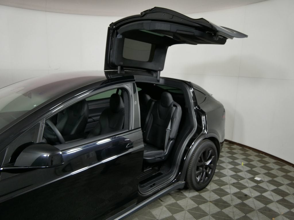 2024 Tesla Model X Long Range