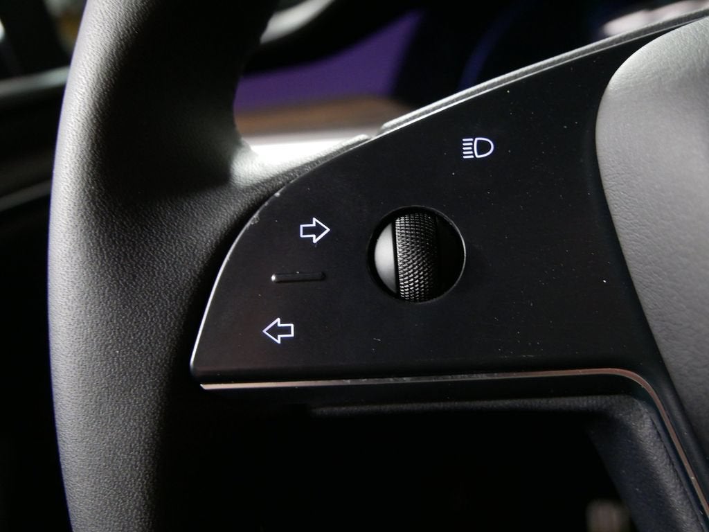 2024 Tesla Model X Long Range