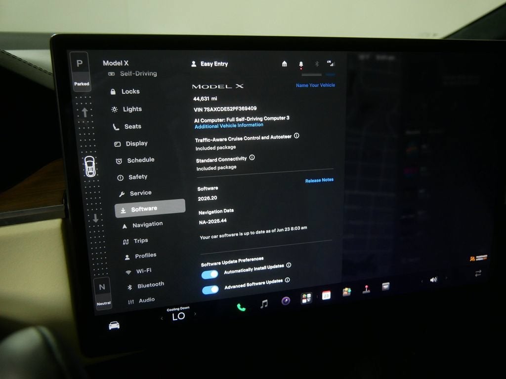2023 Tesla Model X Standard Range