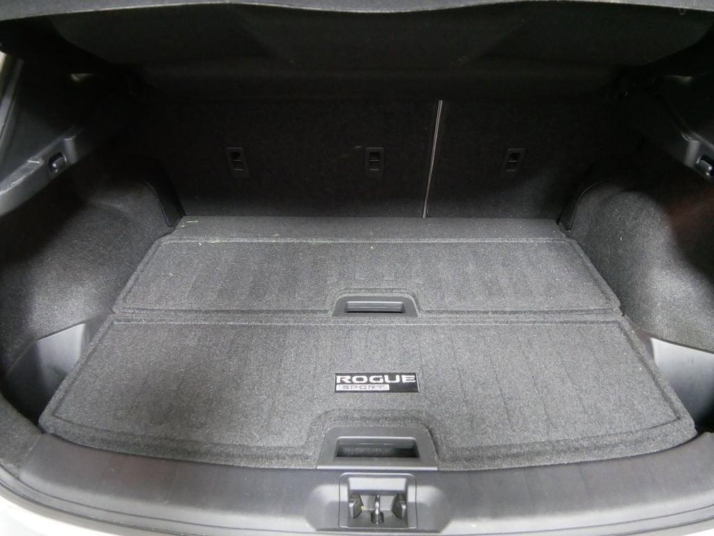 2020 Nissan Rogue Sport SL AWD Xtronic CVT