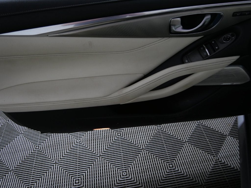 2017 INFINITI Q60 3.0t Premium