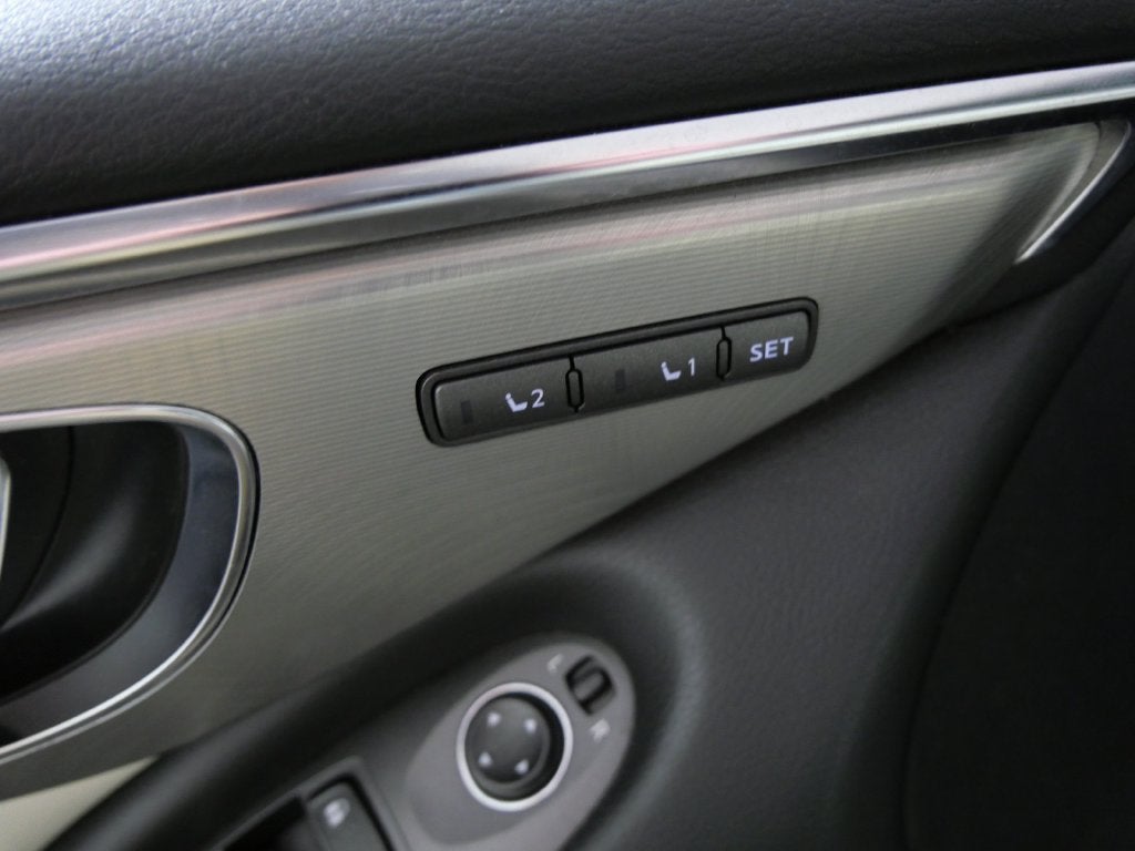 2017 INFINITI Q60 3.0t Premium