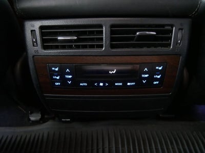 2019 Toyota Land Cruiser V8