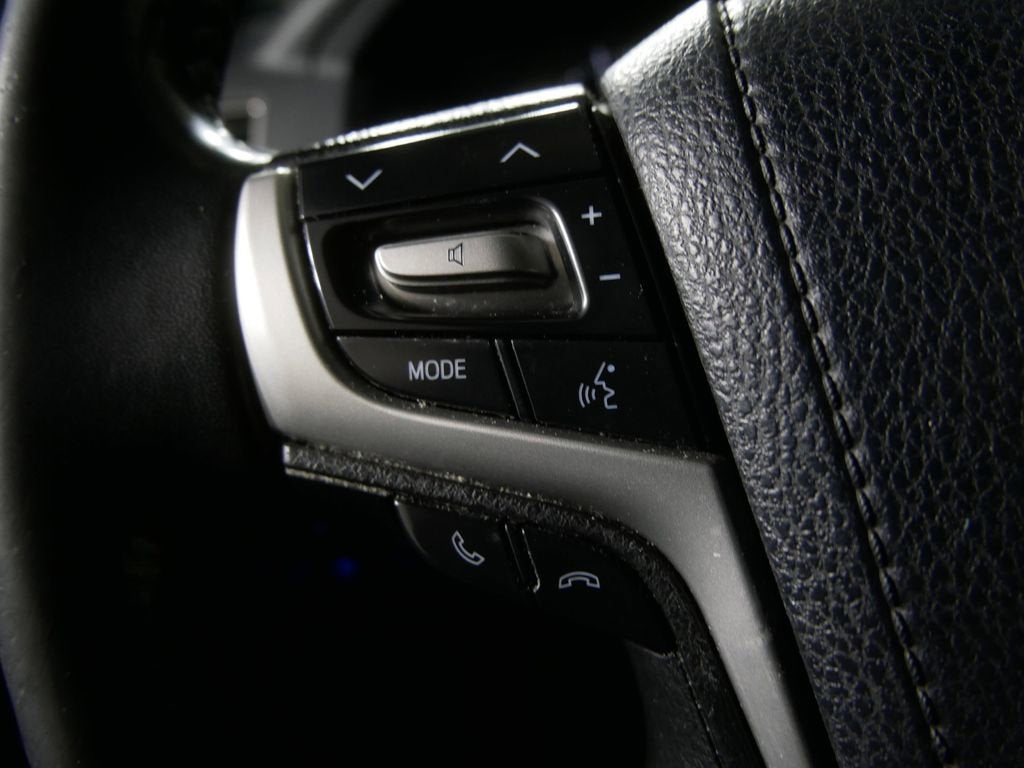 2019 Toyota Land Cruiser V8