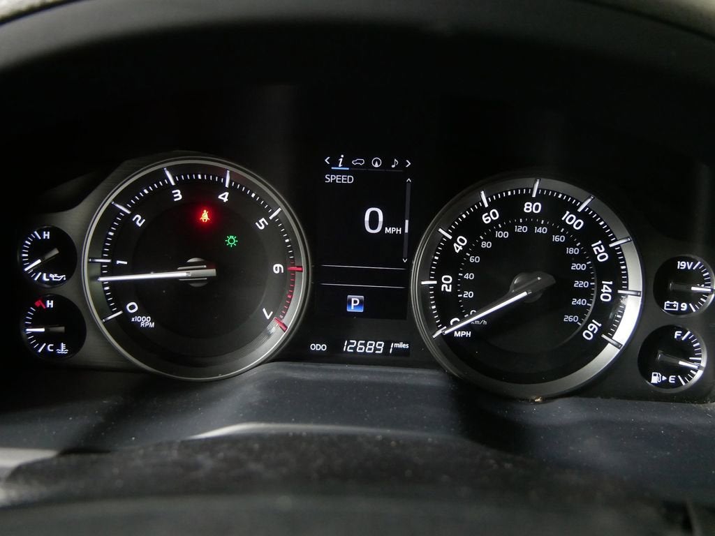 2019 Toyota Land Cruiser V8