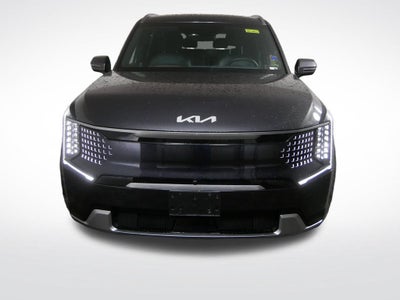 2024 Kia EV9 Land