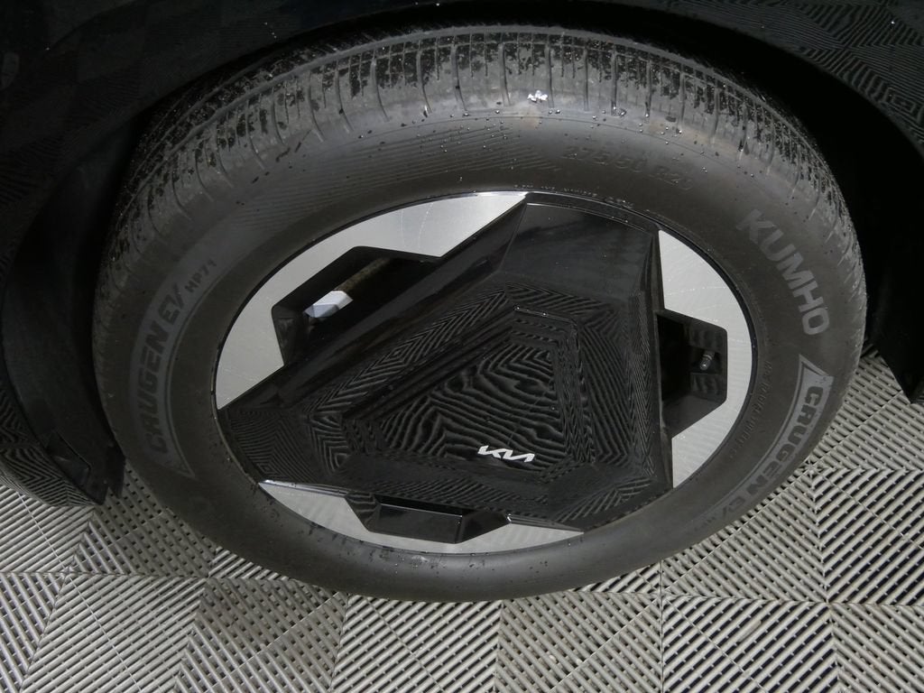2024 Kia EV9 Land