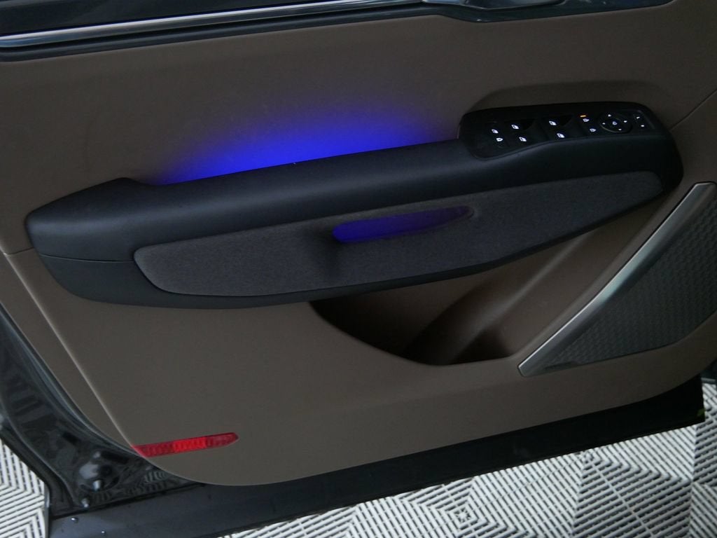 2024 Kia EV9 Land