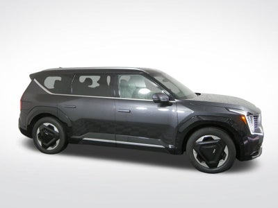 2024 Kia EV9 Land