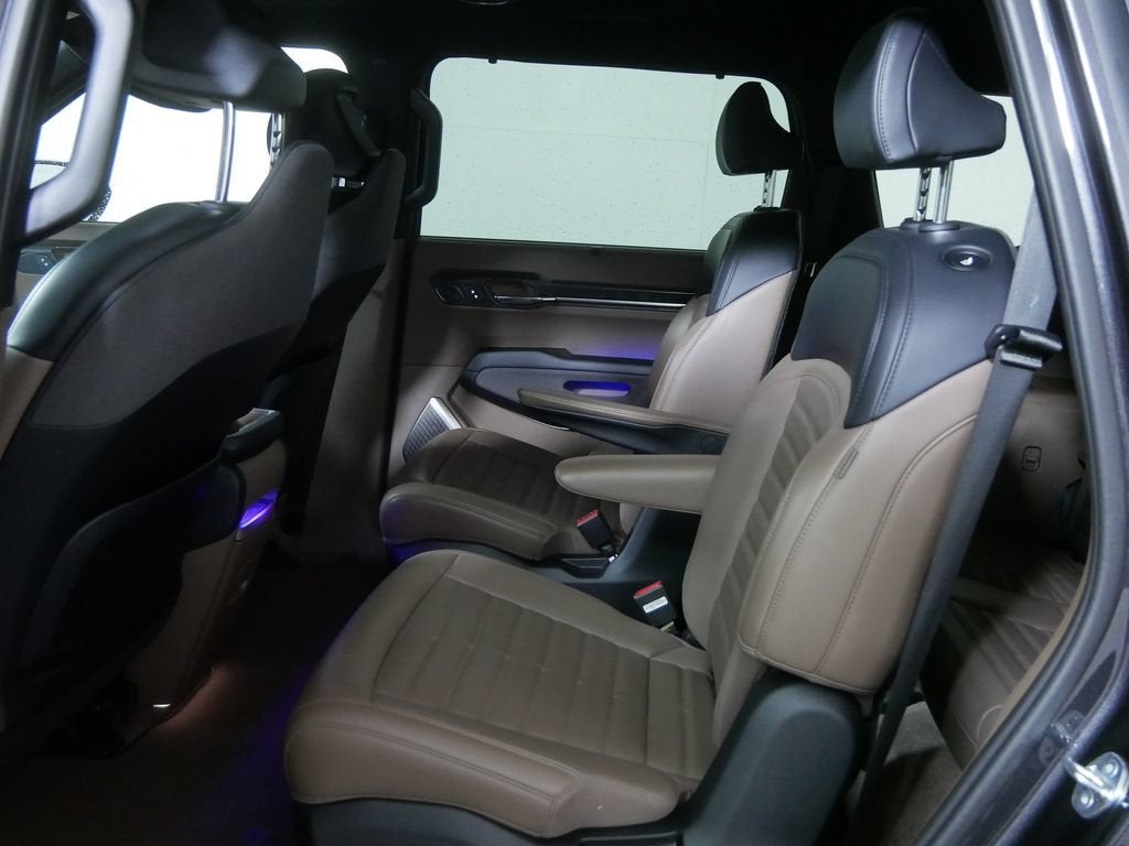 2024 Kia EV9 Land