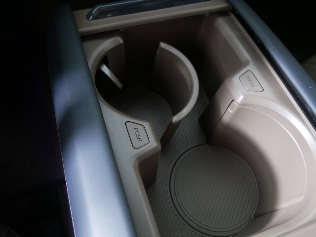 2024 Kia EV9 Land