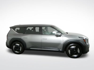 2024 Kia EV9 Wind