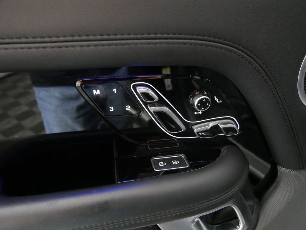 2022 Land Rover Range Rover Westminster