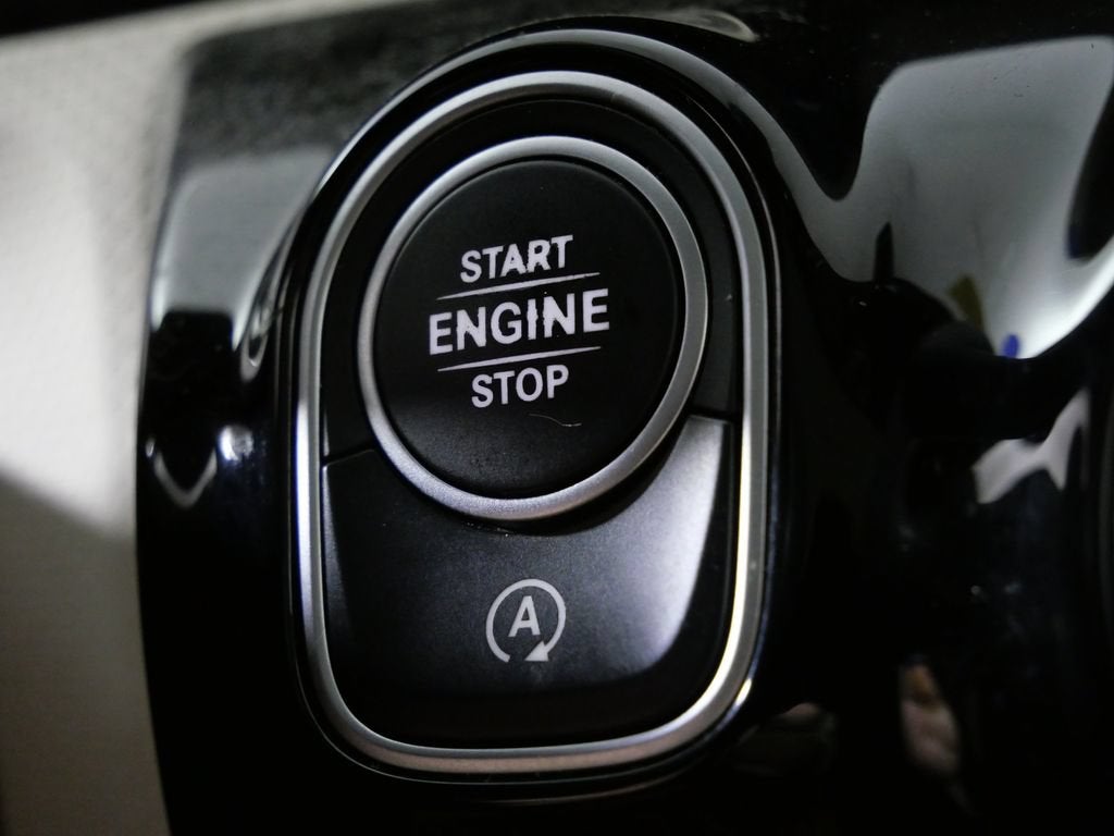 2020 Mercedes-Benz A 220 4MATIC®