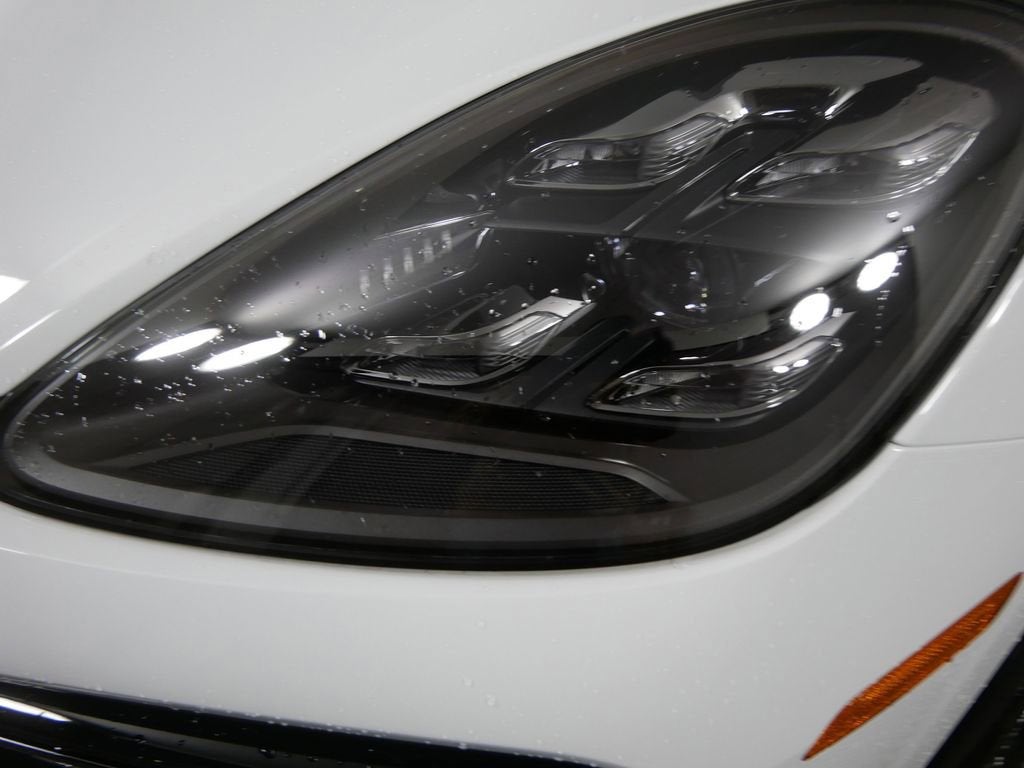 2022 Porsche Cayenne Coupe Turbo GT