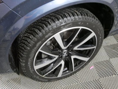 2021 Volvo XC90 T6 Momentum 7 Passenger
