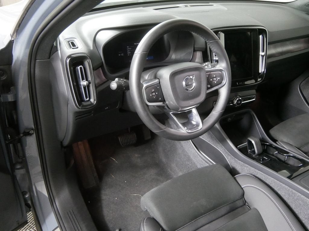2023 Volvo XC40 Recharge Pure Electric Twin Ultimate
