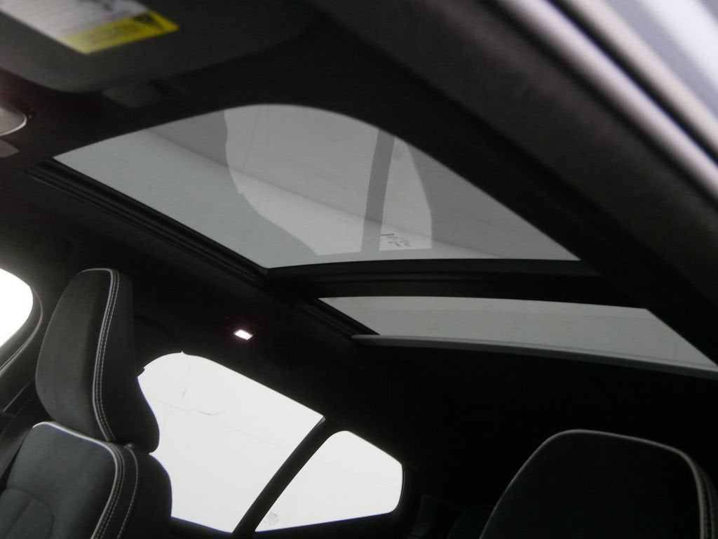 2023 Volvo XC40 Recharge Pure Electric Twin Ultimate