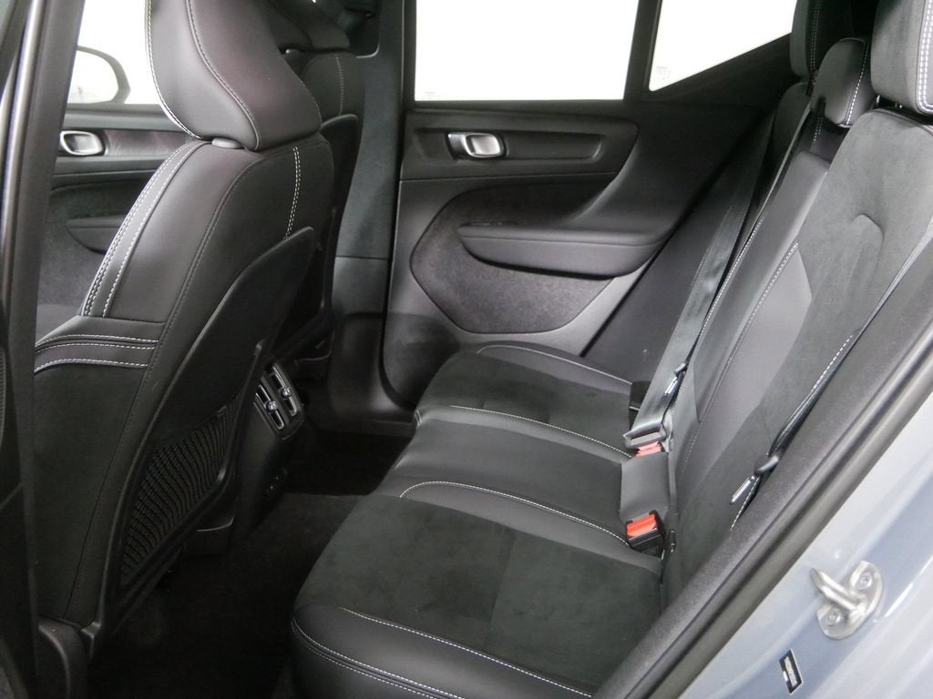2023 Volvo XC40 Recharge Pure Electric Twin Ultimate