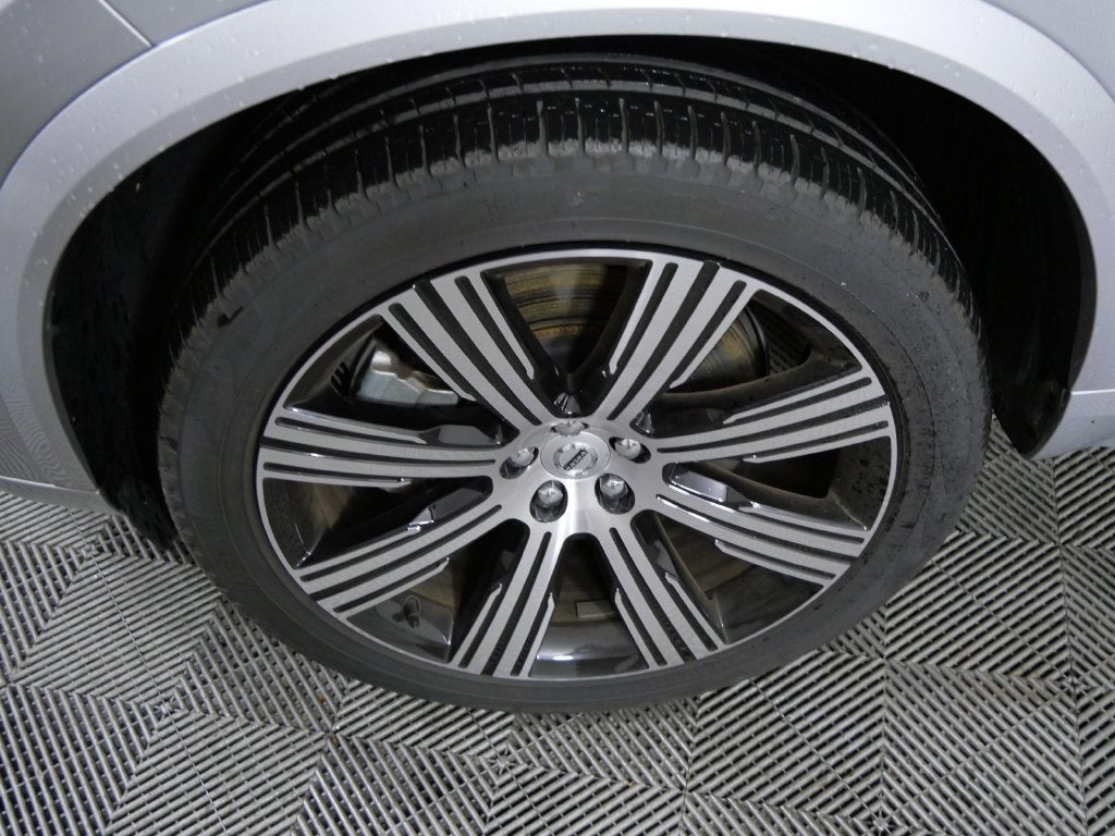 2024 Volvo XC90 Recharge Plug-In Hybrid T8 Plus Bright Theme 7-Seater