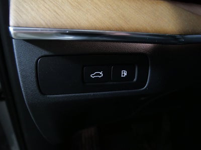 2024 Volvo XC90 Recharge Plug-In Hybrid T8 Plus Bright Theme 7-Seater